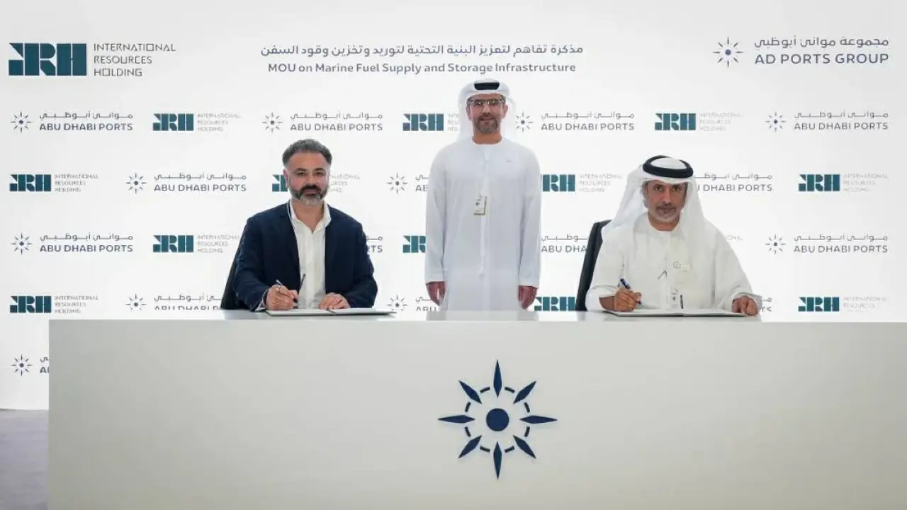موانئ أبوظبي تتعاون مع آي آر إتش جلوبال لتطوير الوقود البحري البديل